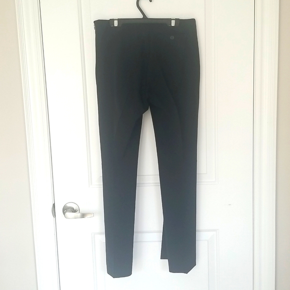 Theory Black Pants Size 6 - Picture 2 of 12
